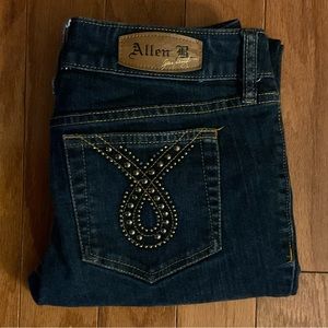 Brass Studded Gold Stitch Slight Stretch Zipper 🪰 Blue Jeans!